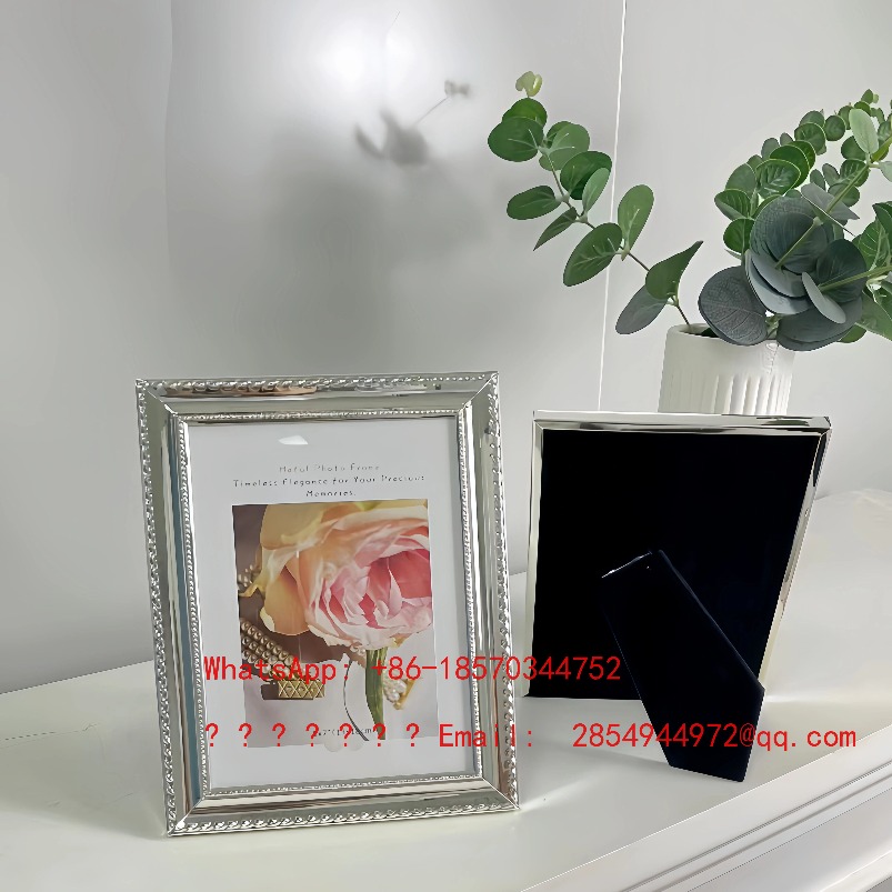 กรอบรูปโลหะสีเงินสไตล์ยุโรปสุด - Lighting Decor Photos บทวิจารณ์และราคา